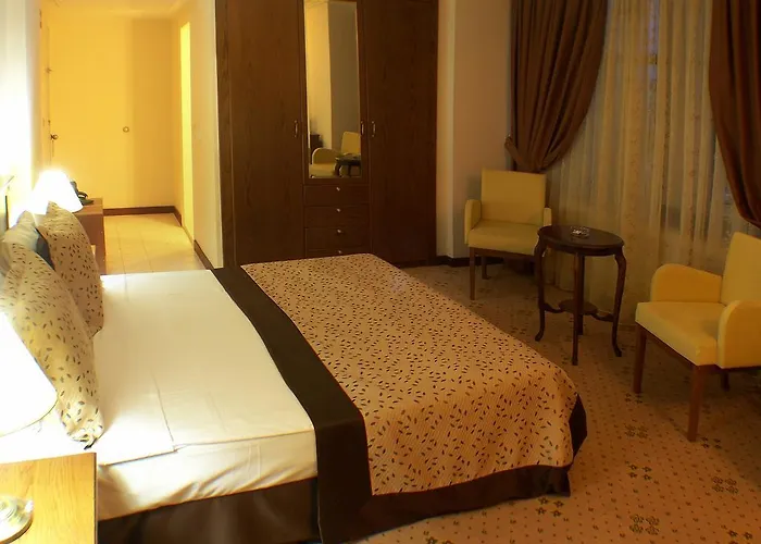 Gabrali & Szálloda Cerkezkoy